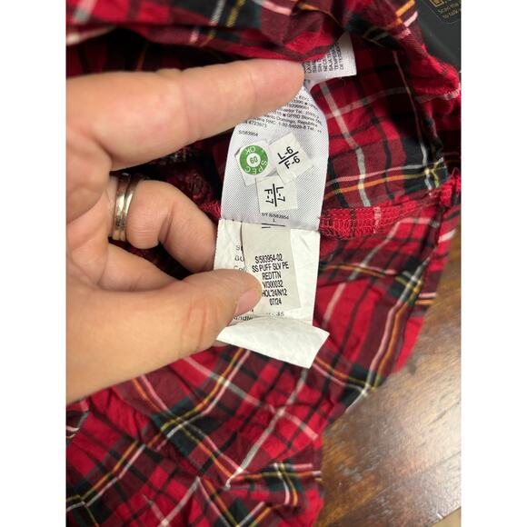 Old Navy Red Plaid Holiday Ruffle Sleeve Top | Size L | Festive V-Neck Blouse - Picture 6 of 7